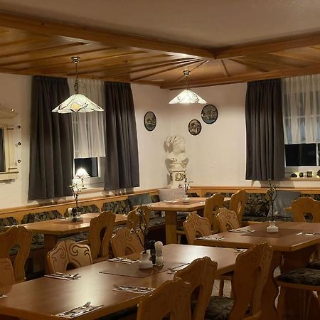 Gasthaus Hecht Orsingen-Nenzingen Eksteriør billede